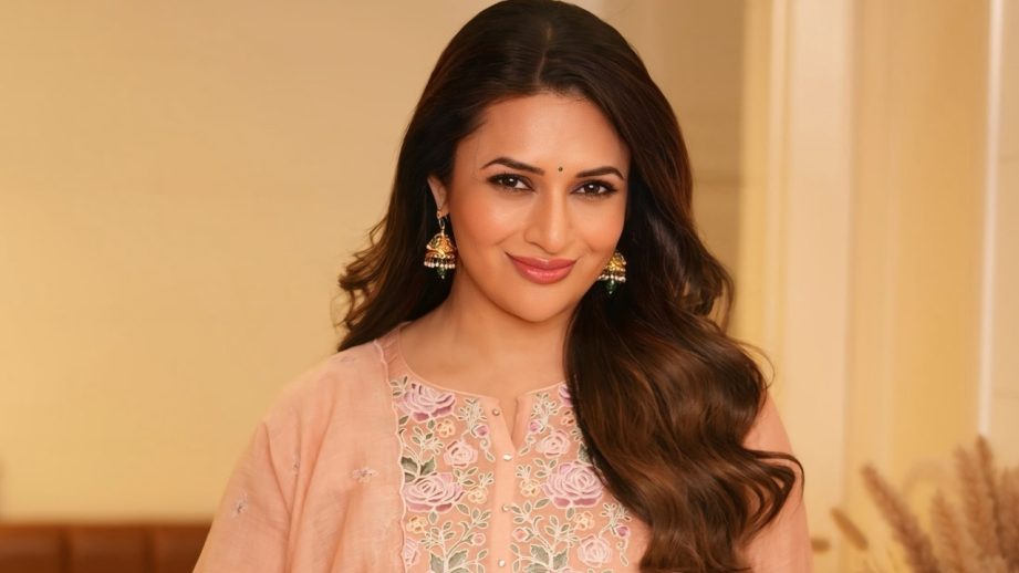 Can you rock Subtle Elegance just like Divyanka Tripathi Dahiya? 968039
