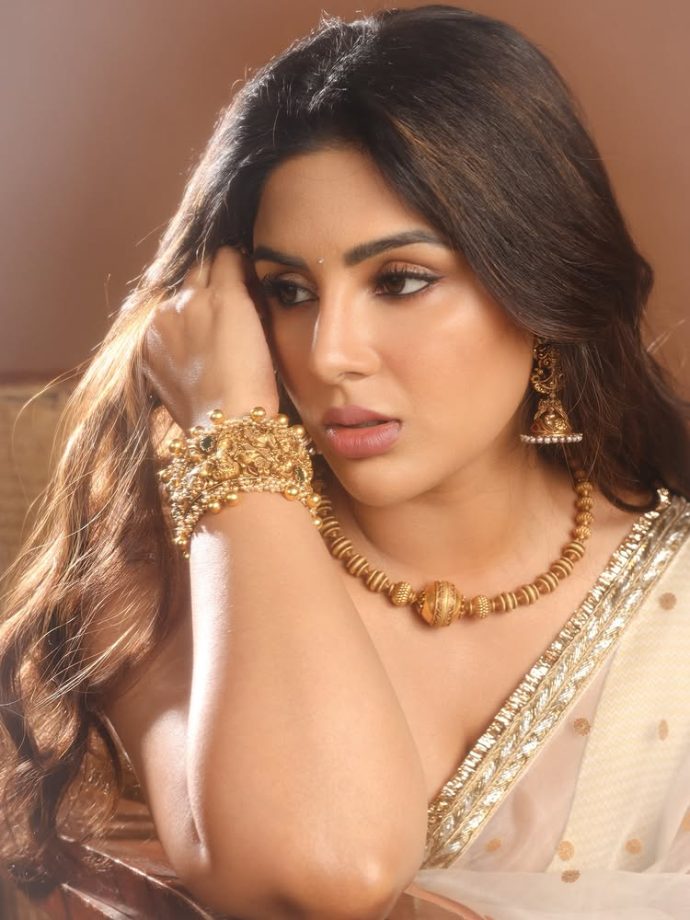 Celebrating the spirit of the season, Samyuktha Menon wishes everyone a Happy Onam in style 966558