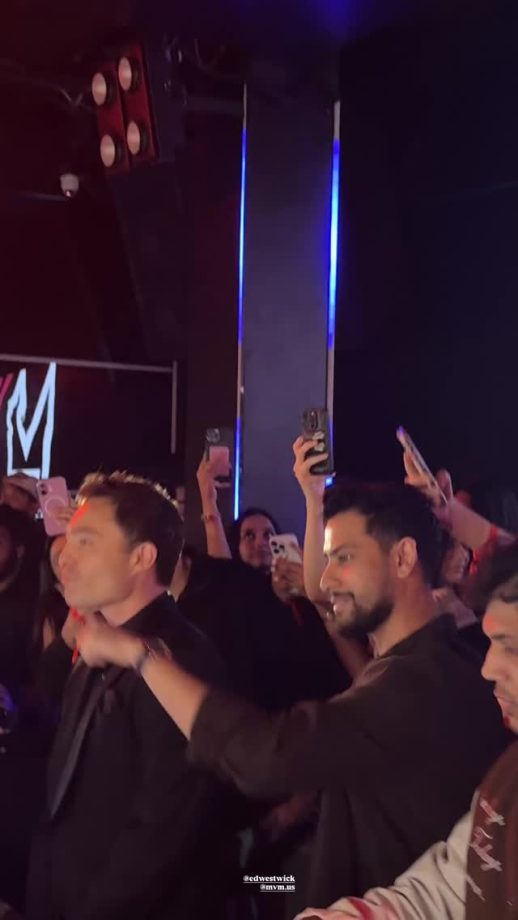 Ed Westwick aka Chuck Bass Grooves to “Ghafoor” as Aryan Khan’s The Ba****ds of Bollywood Goes Global! 969948