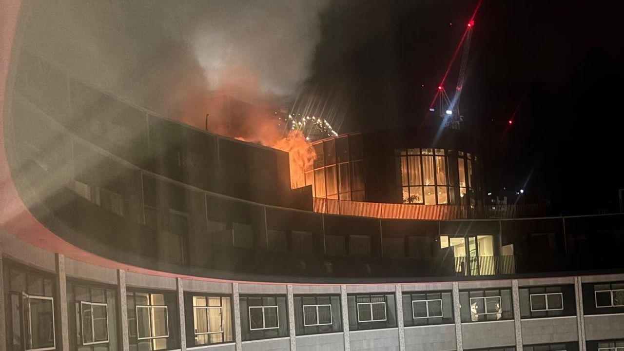 Fire Breaks Out at Former BBC Television Centre in West London 966992