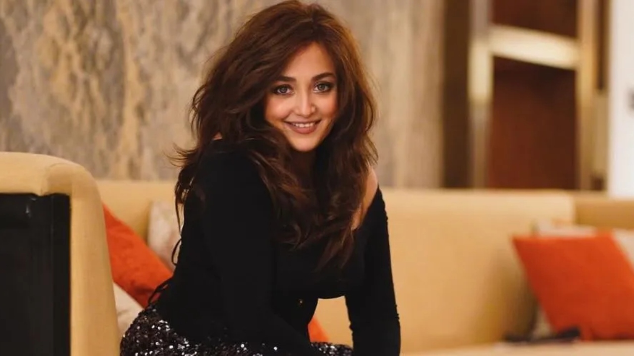 From Khwab Dekhe to Cham Cham & More: Monali Thakur’s Songs and Voice That Defines Every Mood 968245