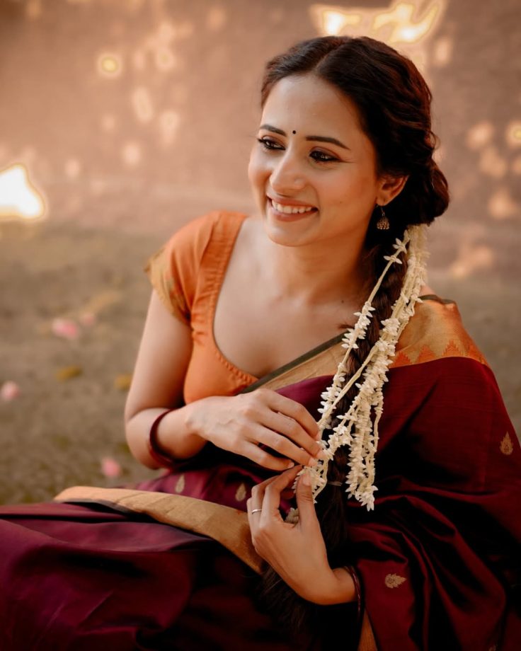 Happy Birthday Sargun Mehta: A Look Back at Punjabi Cinema Queen’s Strong Fashion Game 966914
