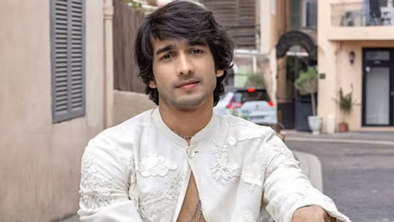 Highlighting Shantanu Maheshwari’s Most Memorable Romantic Roles 967108