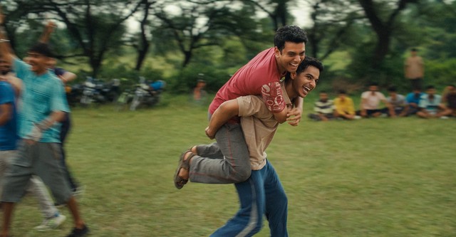 Homebound Movie Review: A Heartfelt Tale of Friendship, Pain, and Tears 968946