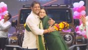 Isha Malviya Fulfills Her Father’s Dream, Gifts Him a New Mahindra Thar Roxx Worth 13 Lakh 966036