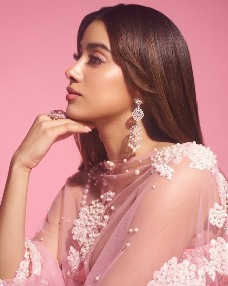 Janhvi Kapoor’s Whirl of Glamour 969066