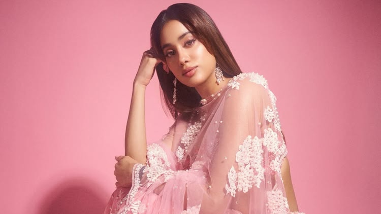 Janhvi Kapoor’s Whirl of Glamour 969061