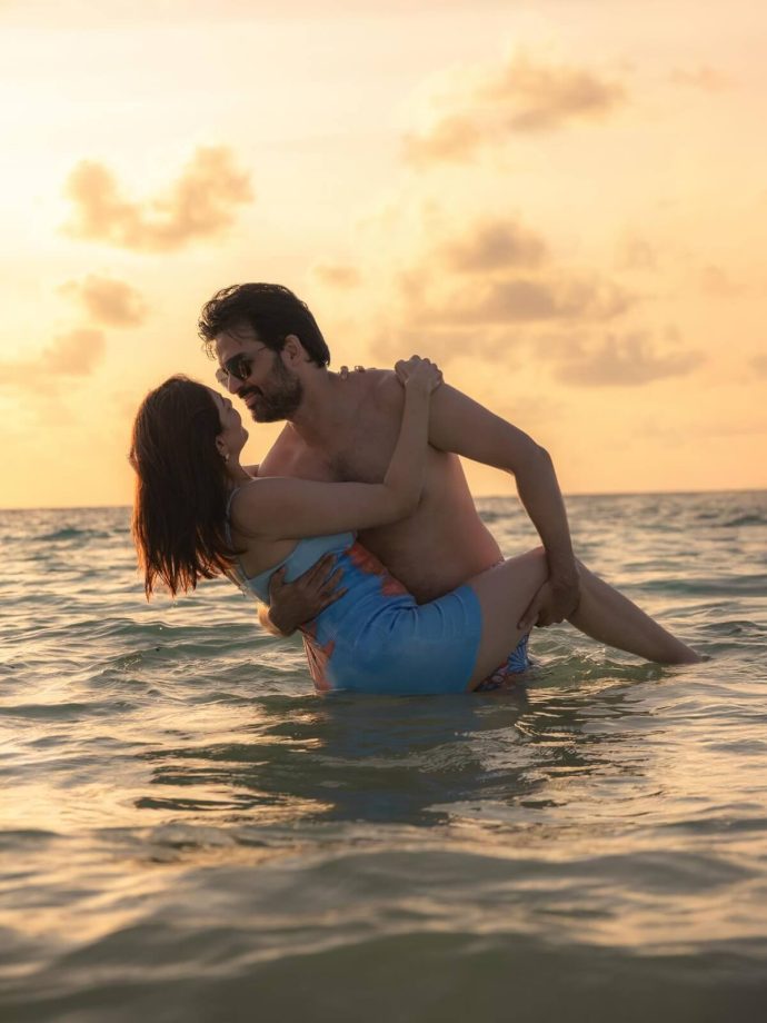 Kajal Aggarwal Kitchlu’s Enchanting Maldives Retreat: Love, Family, and Poolside Elegance 965748