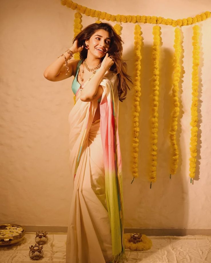 Krithi Shetty Radiates Grace in Traditional Attire for Onam Celebrations 966581