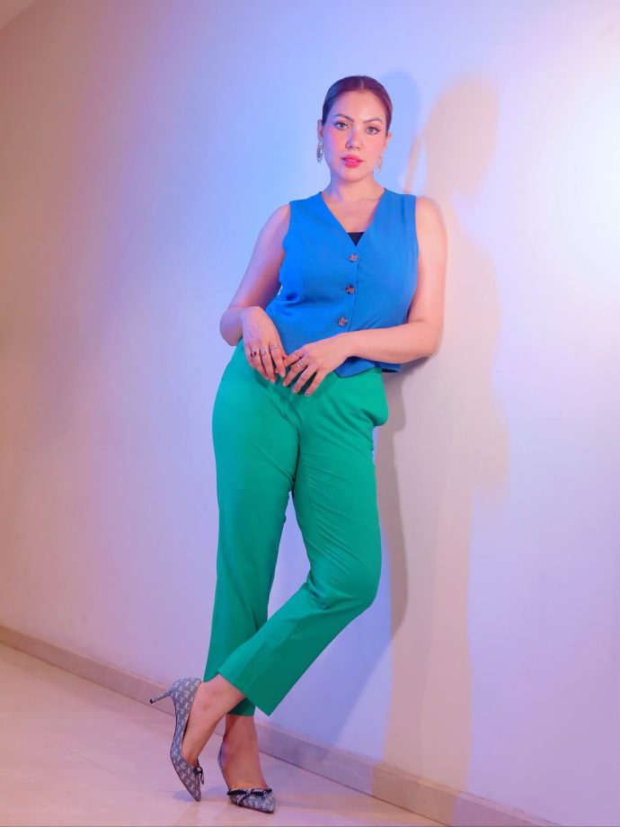 Munmun Dutta Makes a Statement in Colour: Basics but Make It Colourful 968990