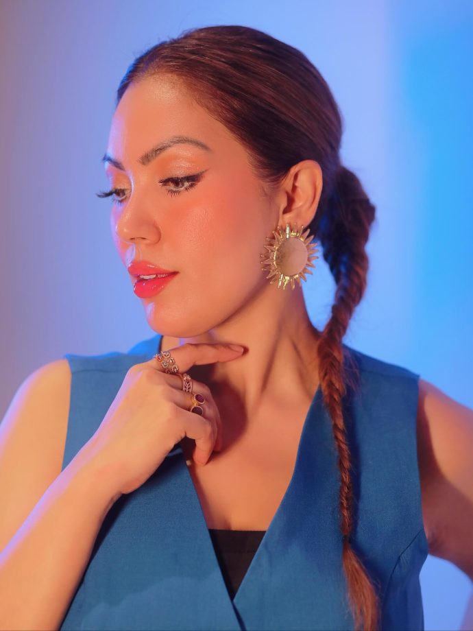 Munmun Dutta Makes a Statement in Colour: Basics but Make It Colourful 968991