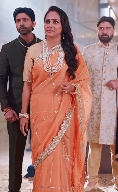 Naagin Ka Badla Review: Melodramatic Revenge Story 969595