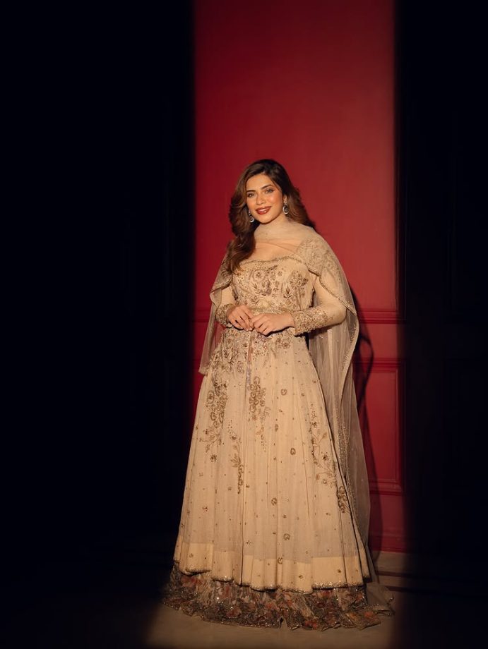 Nagma Mirajkar's Stunning Ethereal Look 966622