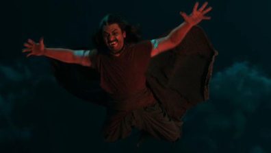 Nawazuddin Siddiqui Enters the Horror Comedy Universe With a Fierce Avatar as Yakshasan in Thama, Fans Are Ecstatic, Check Reactions