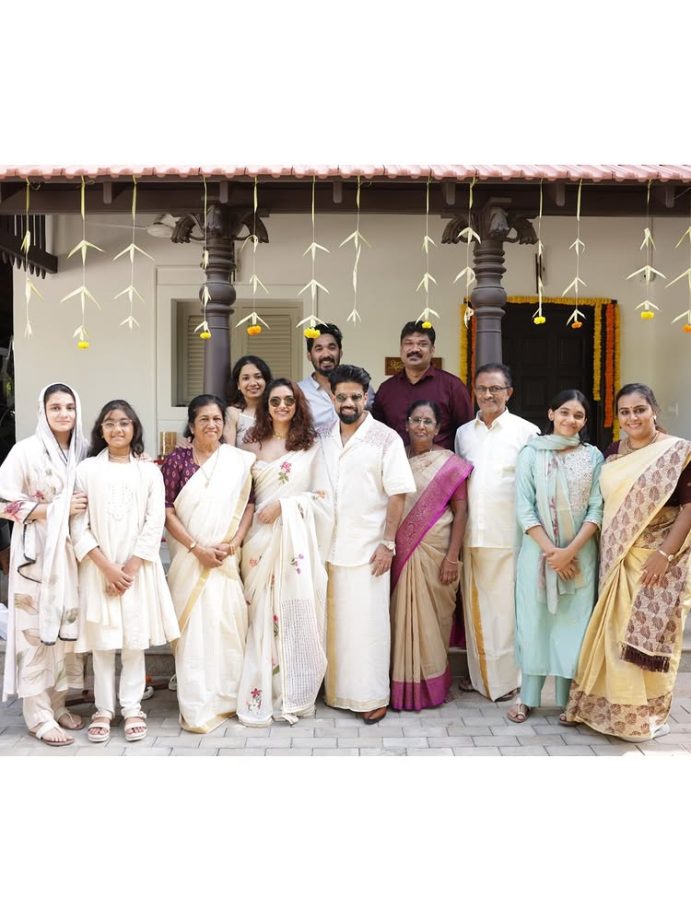 Newlywed Keerthy Suresh Marks Her First Onam Celebration With Family, Husband, and Beloved Pets 966840