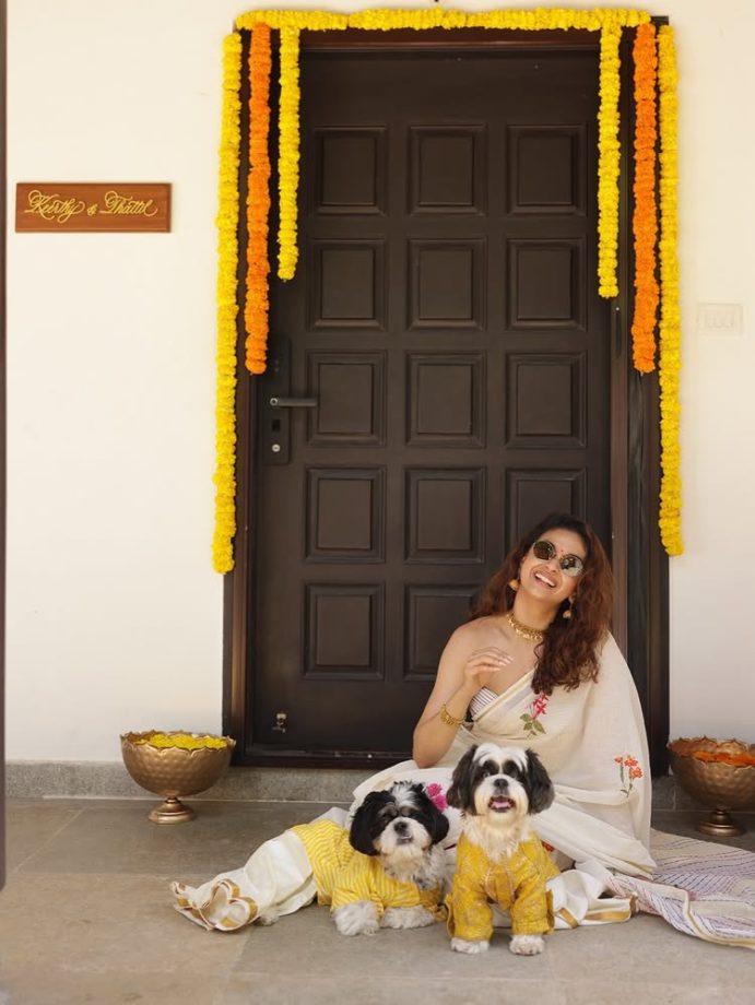 Newlywed Keerthy Suresh Marks Her First Onam Celebration With Family, Husband, and Beloved Pets 966844