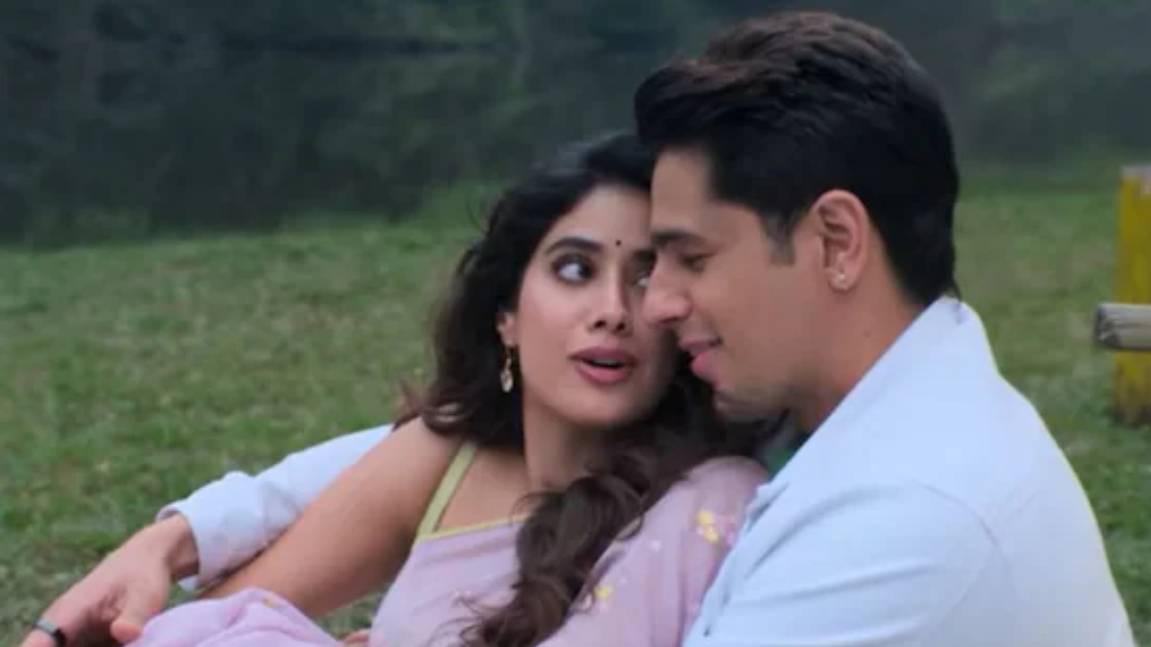 Param Sundari Box Office Collection Day 4: 30 Cr India Net in 4 Days 966014