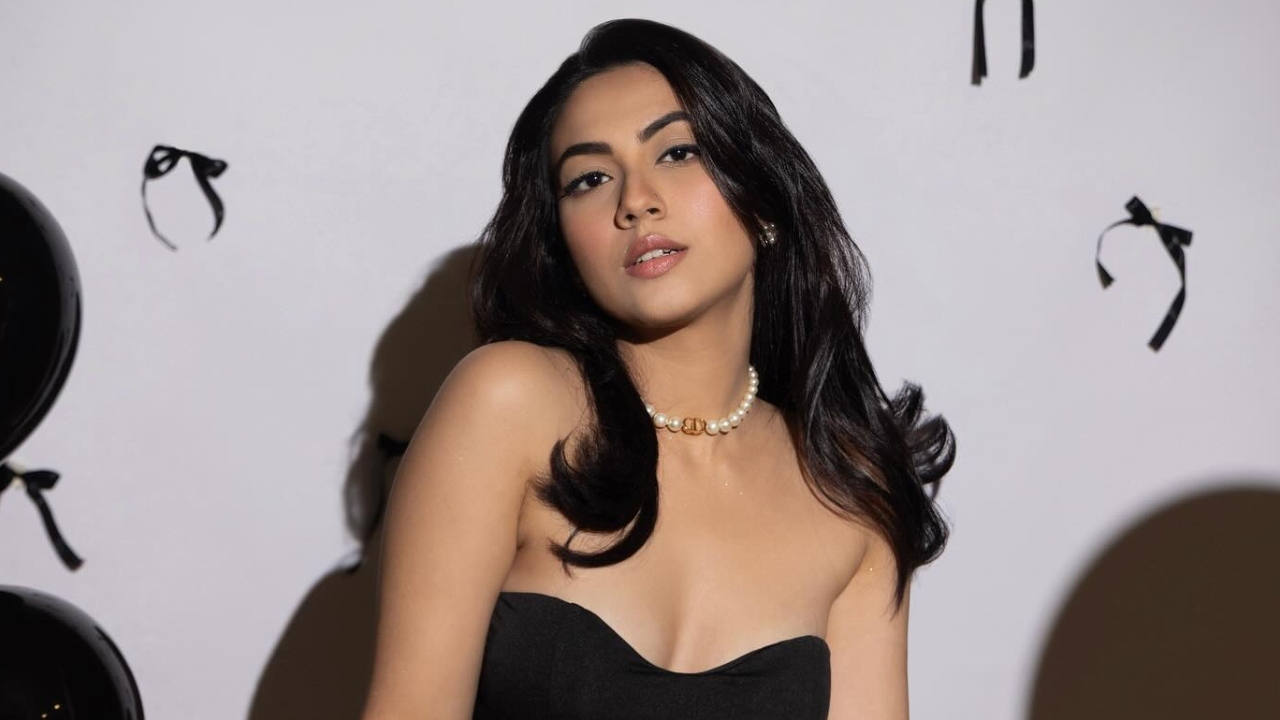 Reem Shaikh’s Birthday Post Sets Instagram Ablaze 967082