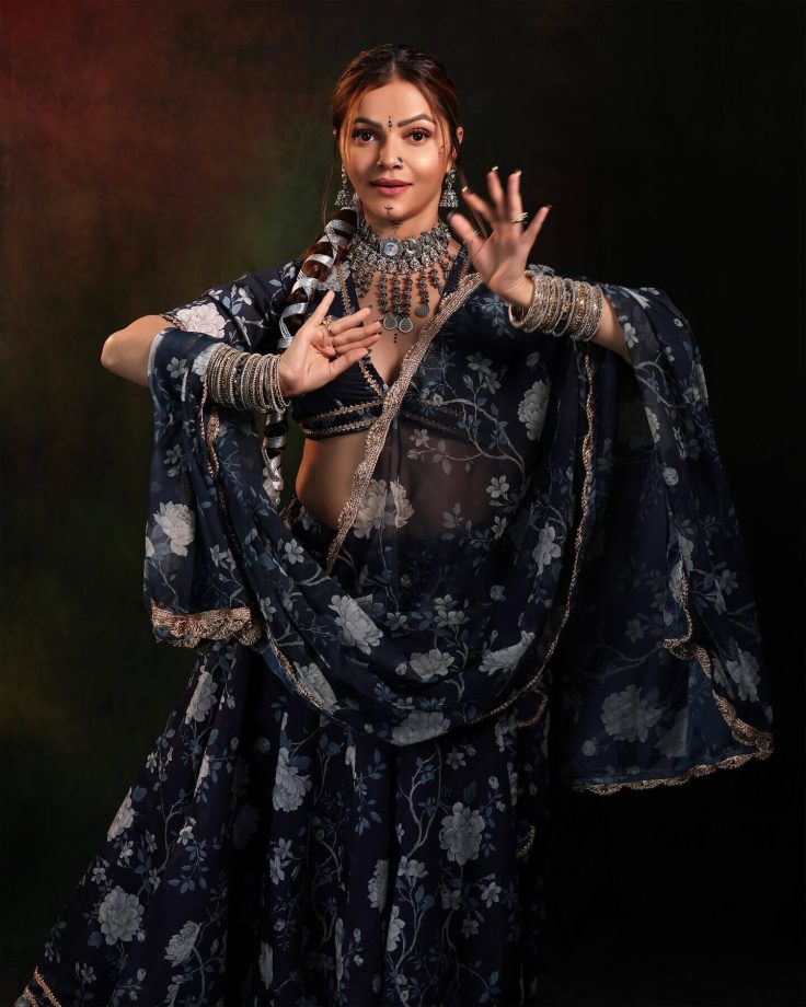 Rubina Dilaik Captures Hearts in a Traditional Lehenga, Exuding Classic Yet Modern Vibes 970071