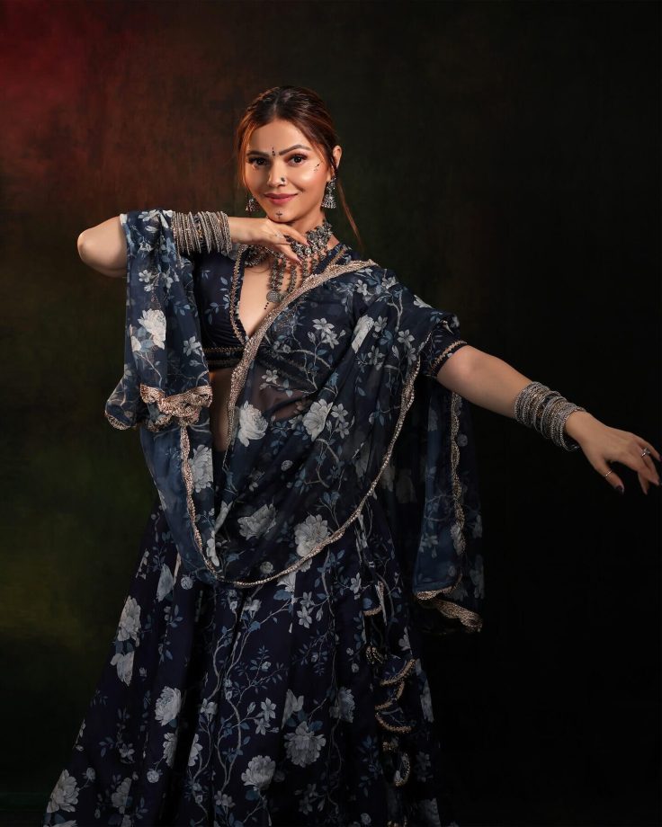 Rubina Dilaik Captures Hearts in a Traditional Lehenga, Exuding Classic Yet Modern Vibes 970069