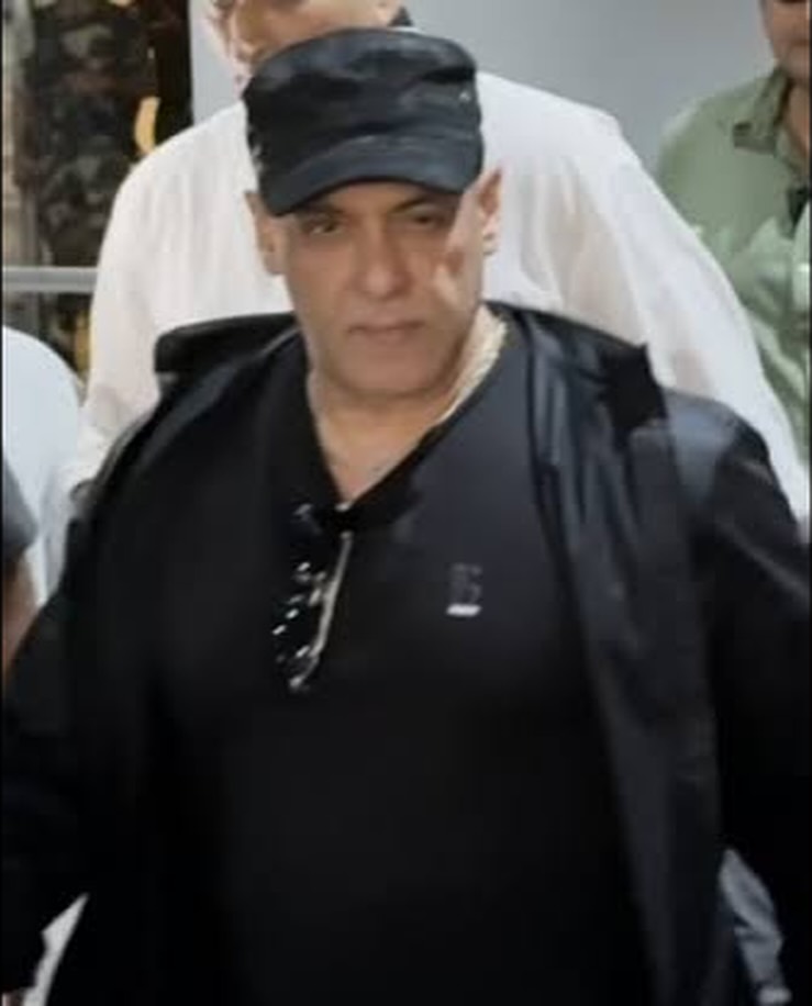 Salman Khan Injured during Ladakh Shoot of ‘Battle of Galwan’, Returns to Mumbai for Recovery 969439