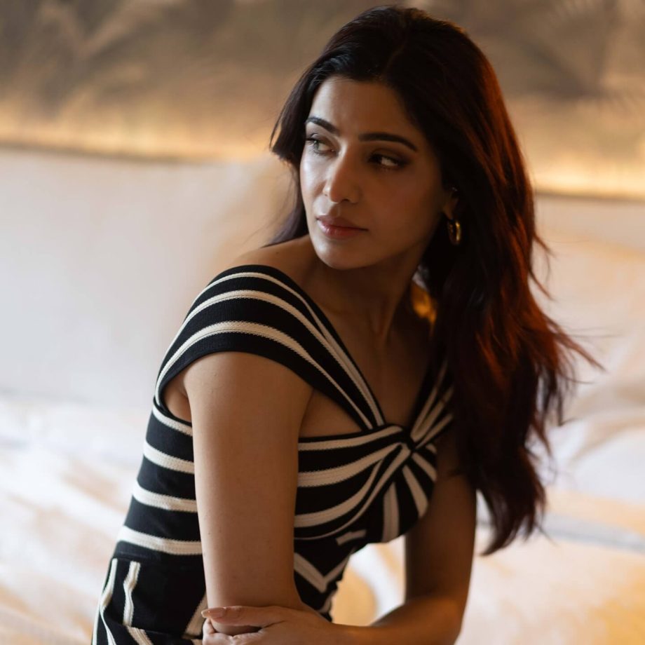 Samantha Ruth Prabhu's Stunning Vision in Stripes 968011