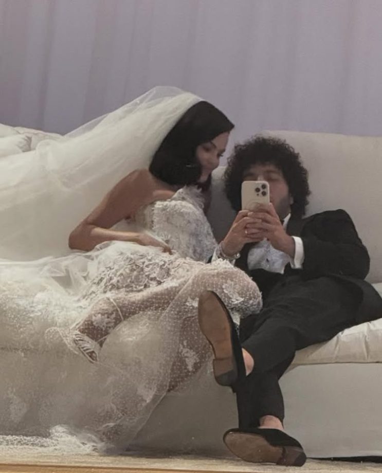 Selena Gomez And Benny Blanco Seal Their Love In Dreamy California Wedding 970558