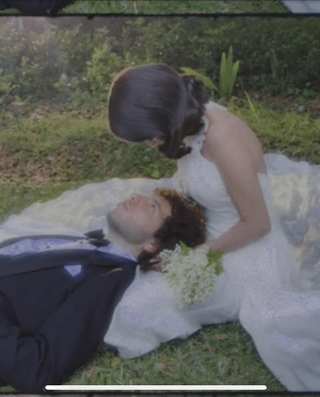 Selena Gomez And Benny Blanco Seal Their Love In Dreamy California Wedding 970559