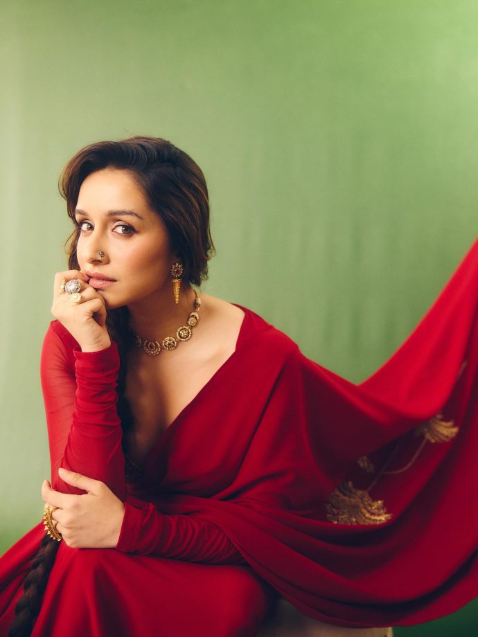 Shraddha Kapoor's Crimson Crepe Cocktail Saree Makes its Festive Favourite 970468