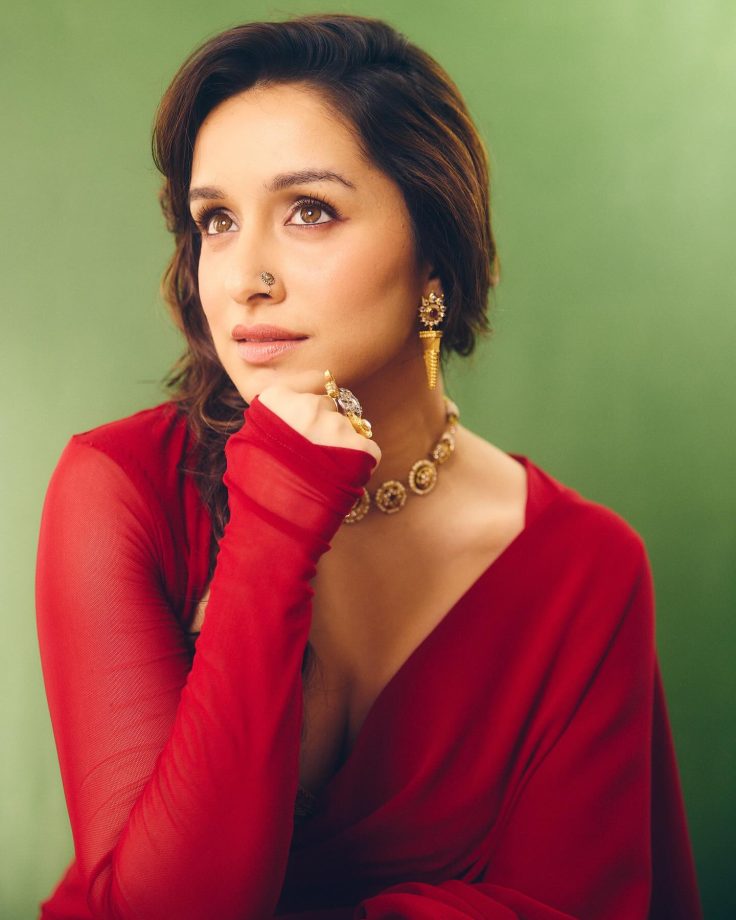 Shraddha Kapoor's Crimson Crepe Cocktail Saree Makes its Festive Favourite 970471