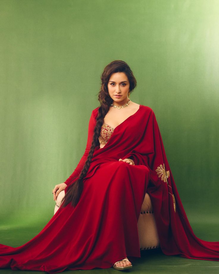 Shraddha Kapoor's Crimson Crepe Cocktail Saree Makes its Festive Favourite 970474