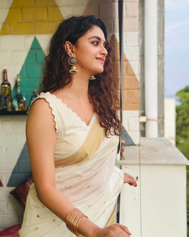South Indian Stars in Kasavu Sarees for Onam 2025 965800