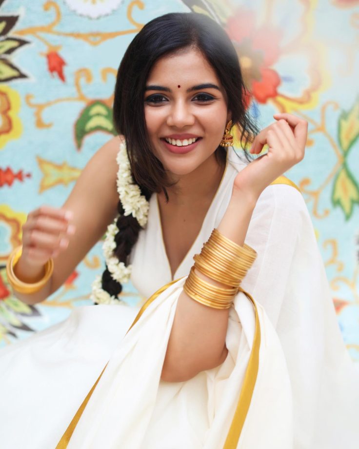 South Indian Stars in Kasavu Sarees for Onam 2025 965783