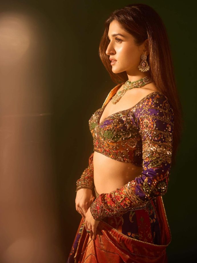 Sumbul Touqeer vs Nidhi Shah: A Navratri Fashion Face-Off 970342
