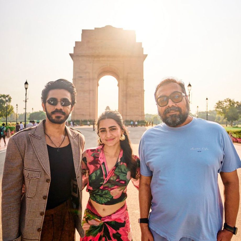Team Nishaanchi Takes Over Dilli: Director, Anurag Kashyap, along with Lead Actors, Aaishvary Thackeray and Vedika Pinto, Cruise Old Delhi in Desi Style 968250
