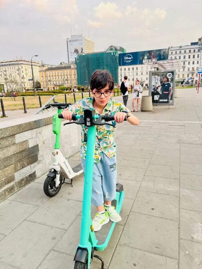 YRKKH & Bhagya Lakshmi Fame Shreyansh Kaurav Bags Role In SRK's King, Shares Poland Shooting Sneak Peek 967438