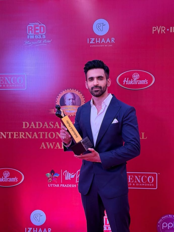 Arjit Taneja Wins Dadasaheb Phalke Award for Best Actor In Television Series for Zee TV’s ‘Kaise Mujhe Tum Mil Gayi’ 974469