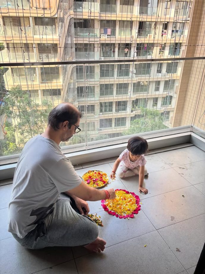 Arunabh Kumar Pens a Heartfelt Note this Diwali as he Celebrates with family and his Daughter who made her First Rangoli! 973516
