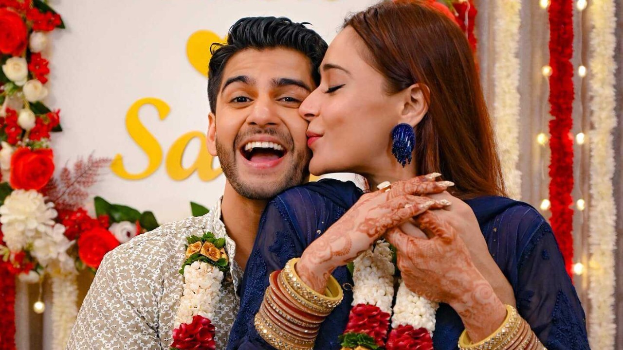 Bidaai Fame Sara Khan Marries Ramayan's Lakshman Sunil Lahri's Son Krish Pathak 971661