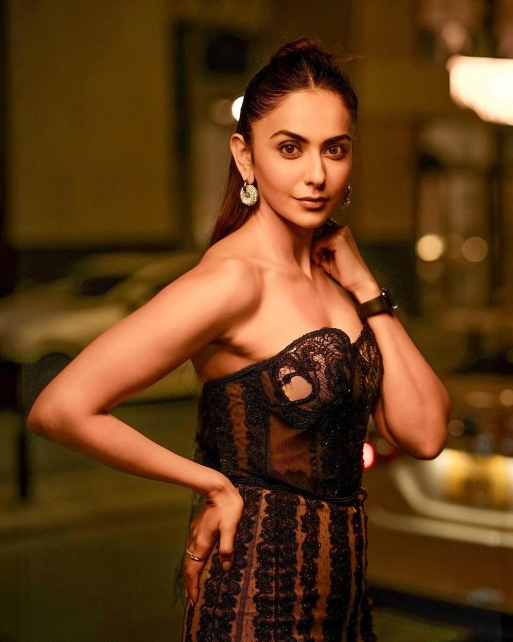 Happy Birthday Rakul Preet Singh! 10 Times She Stunned Us With Her Most Beautiful and Desirable Looks 971947