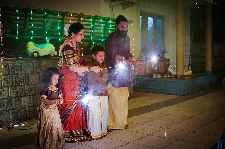 Kantara Star Rishab Shetty Lights Up Diwali With Family 973831
