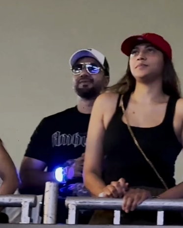 Malaika Arora, Rakul Preet Singh & Jackky Bhagnani Groove as Enrique Iglesias Sets Mumbai Ablaze at MMRDA Grounds! 974319