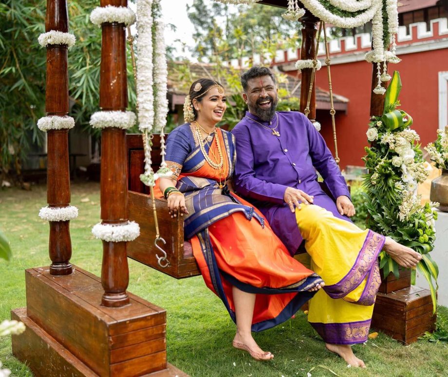 Musicians Raghu Dixit & Varijashree Venugopal Tie the Knot! 973843