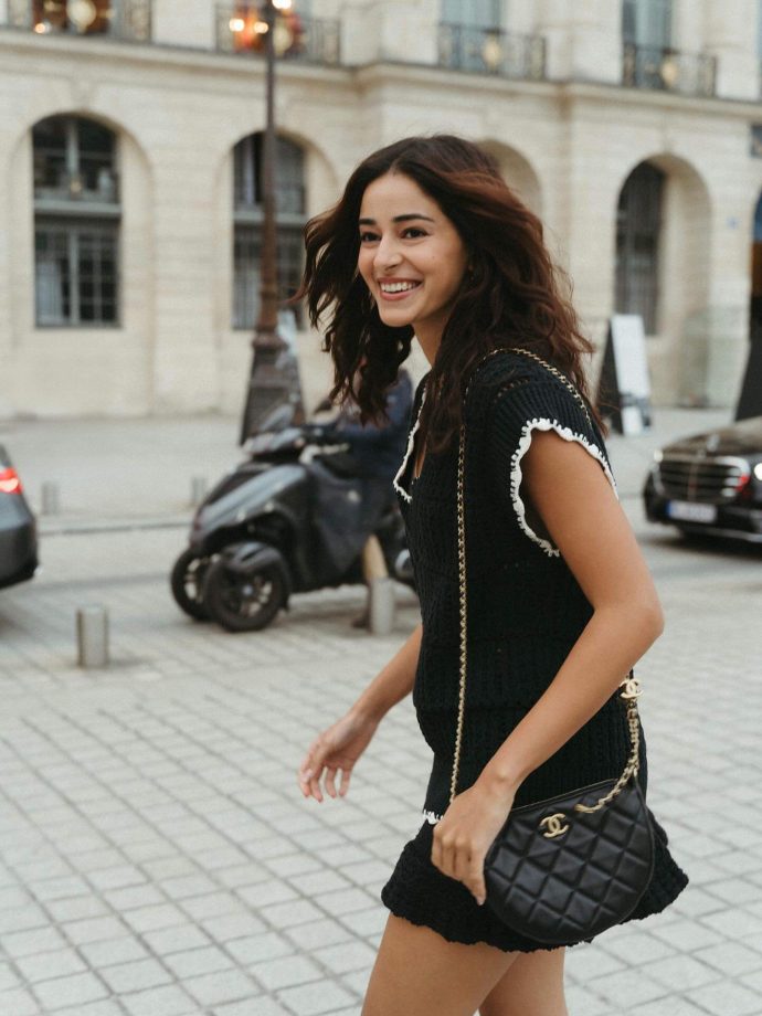 Paris Fashion Week 2025: Ananya Panday vs. Janhvi Kapoor – Who Ruled the Mini Skirt Moment? 971539
