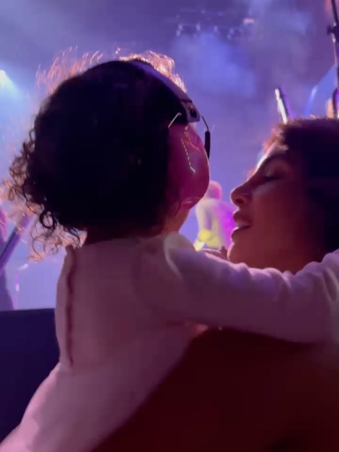 Priyanka Chopra Jonas Shares Adorable Moments with Daughter Malti from Tour; Nick Jonas Can’t Stop Gushing 974199
