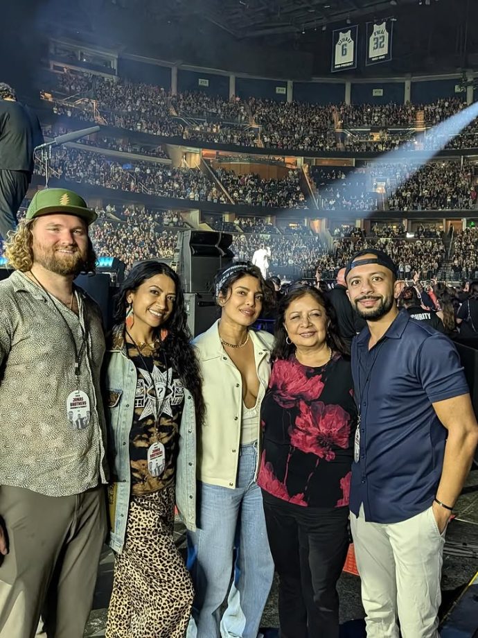 Priyanka Chopra Jonas Shares Adorable Moments with Daughter Malti from Tour; Nick Jonas Can’t Stop Gushing 974205