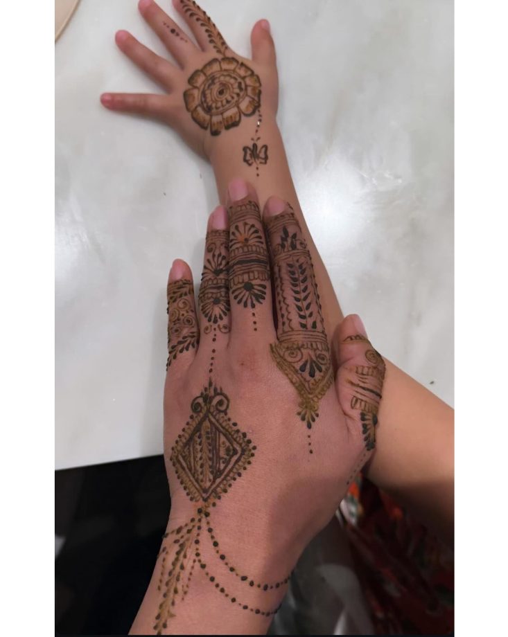 Priyanka Chopra, Shriya Saran & Maheep Kapoor Bring Glamour and Love to Karwa Chauth 2025 Celebrations 971853