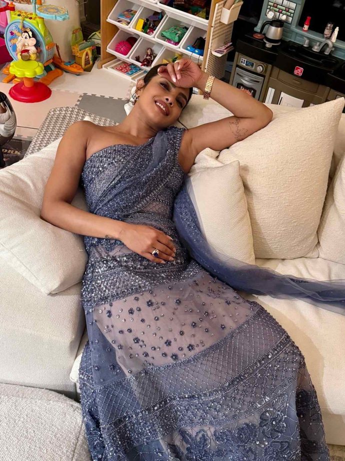 Priyanka Chopra’s Modern Take on the Saree Defines Red Carpet Perfection 971328