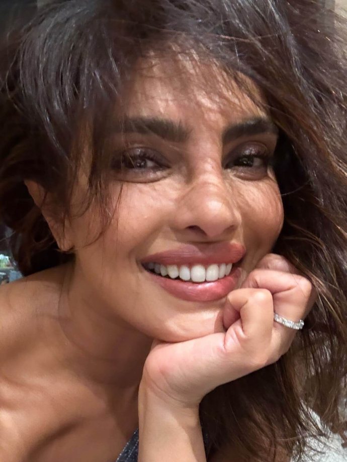 Priyanka Chopra’s Modern Take on the Saree Defines Red Carpet Perfection 971326