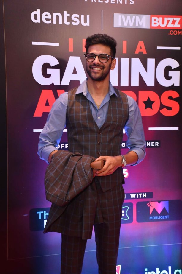 Red Carpet Glitz at Dentsu-IWMBuzz India Gaming Awards Season 4 972700
